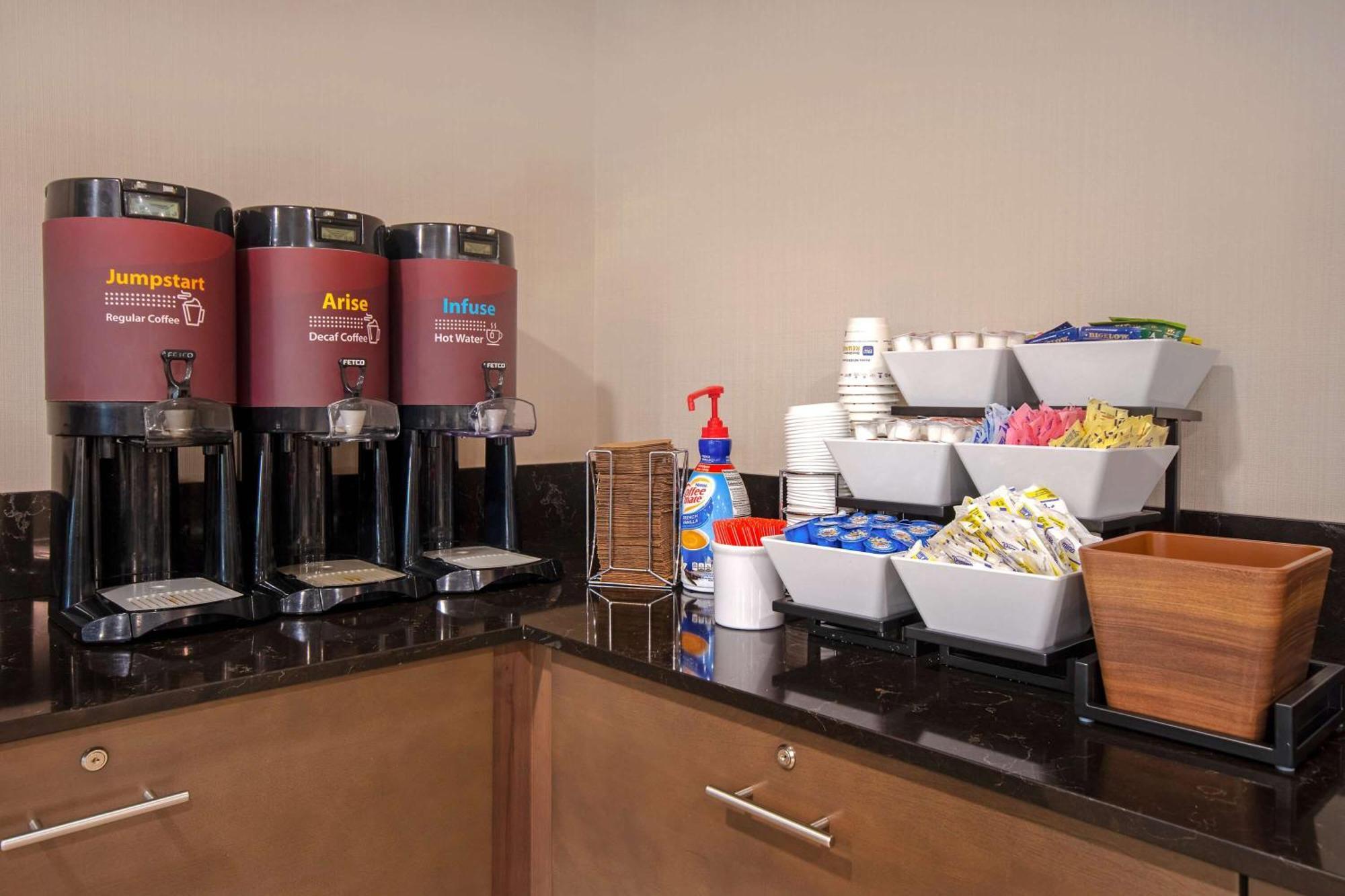 Best Western Plus Meadowlands Secaucus Esterno foto