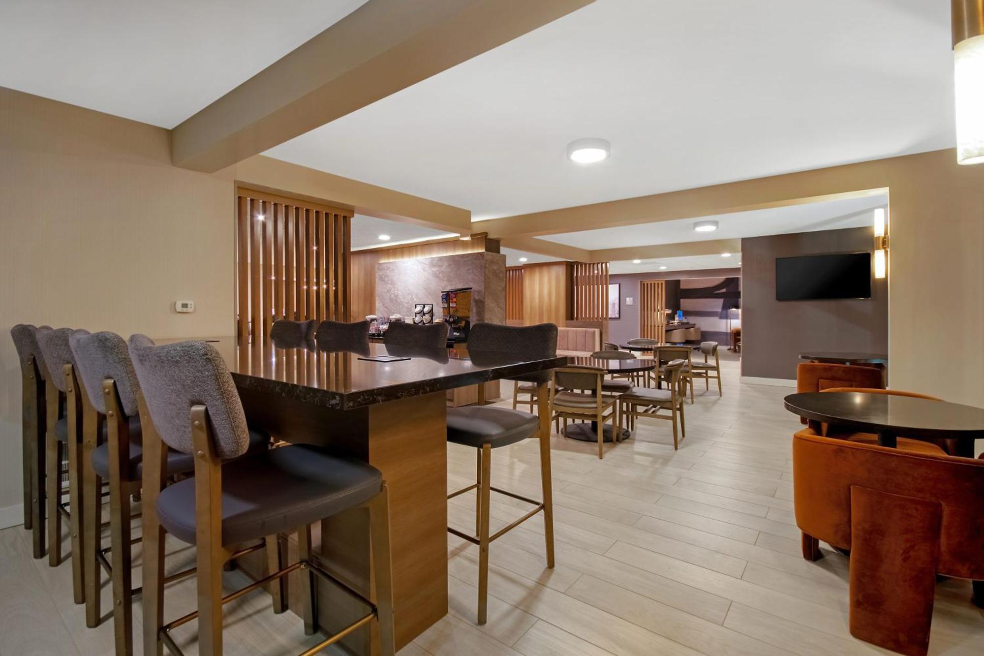 Best Western Plus Meadowlands Secaucus Esterno foto